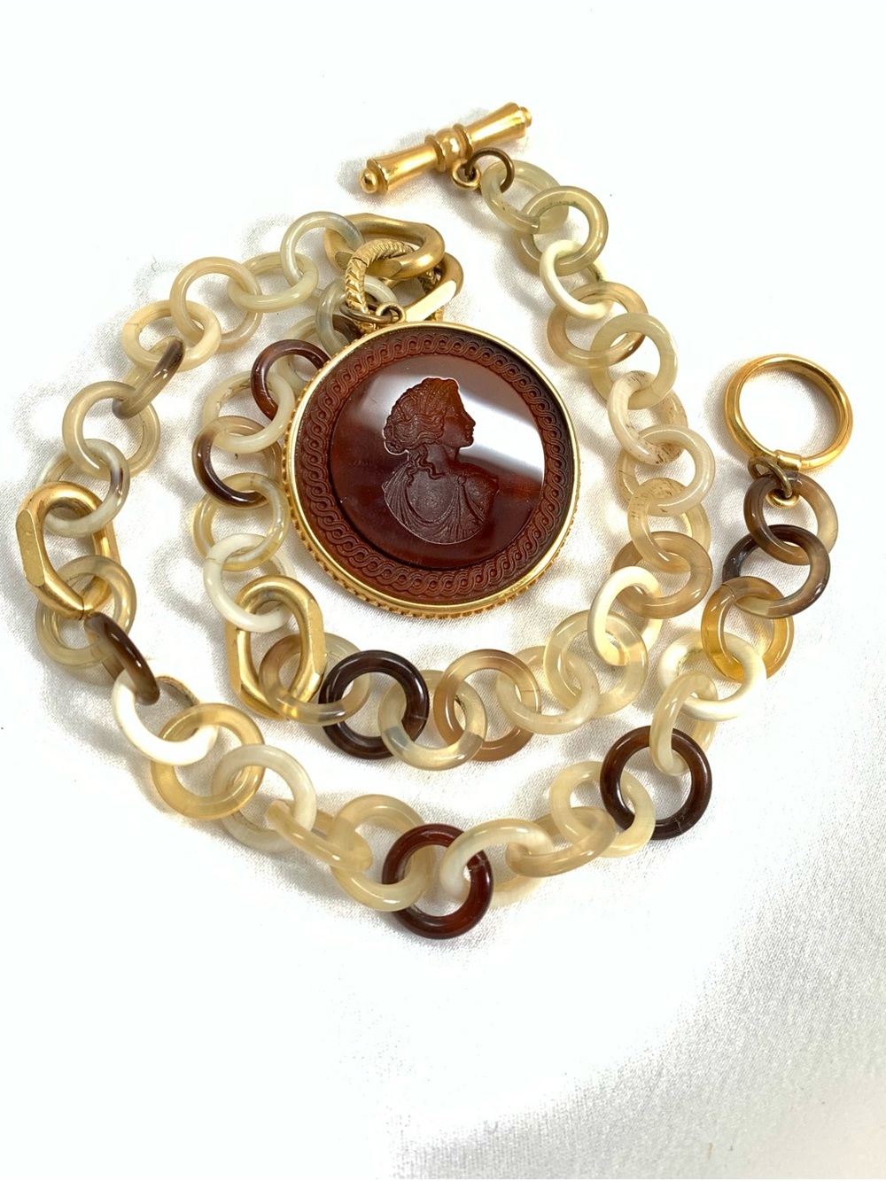 EXTASIA Intaglio Cameo Necklace Madeira Glass Pendant Natural Buffalo Horn Links